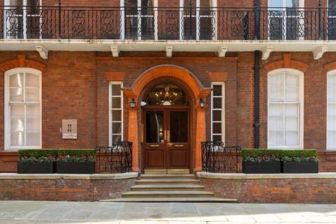 Kensington Gore, London, SW7 7 bed flat for sale