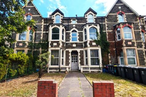 Cardiff CF24 10 bed terraced house for sale