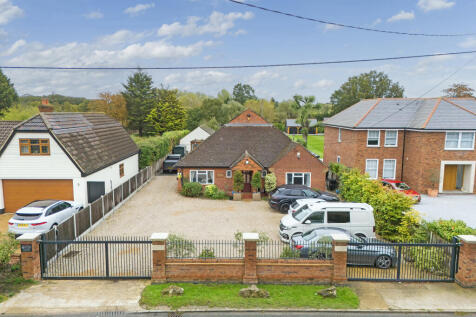Church Road, Ramsden Bellhouse... 4 bed bungalow for sale