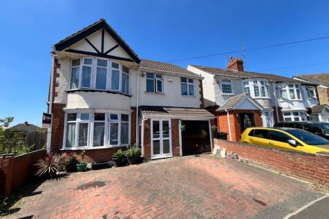 High Mead, Luton, Bedfordshire, LU3 1RY 5 bed detached house for sale