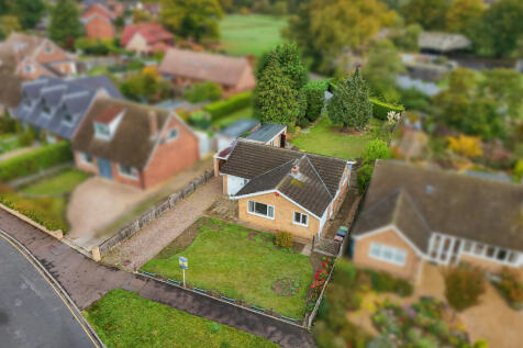 Oakfields Close, Cringleford 3 bed detached bungalow for sale