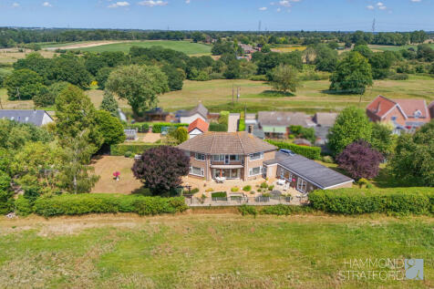 The Common, Swardeston 5 bed detached house for sale