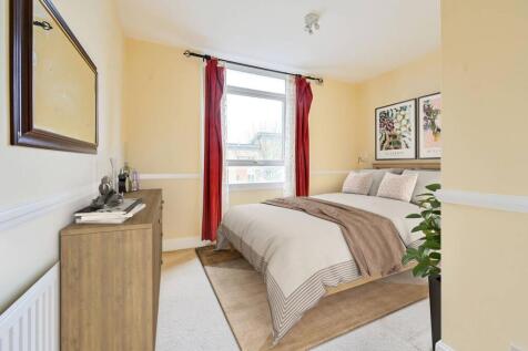 Linden Grove, Nunhead, London, SE15 2 bed flat for sale