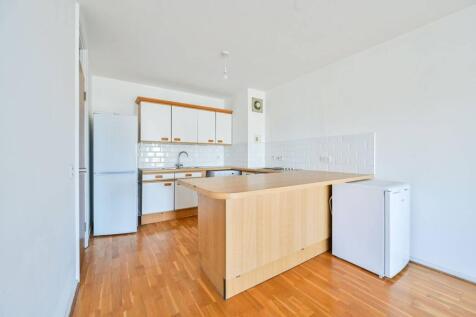 Nine Elms Lane, Nine Elms, London, SW8 1 bed flat for sale