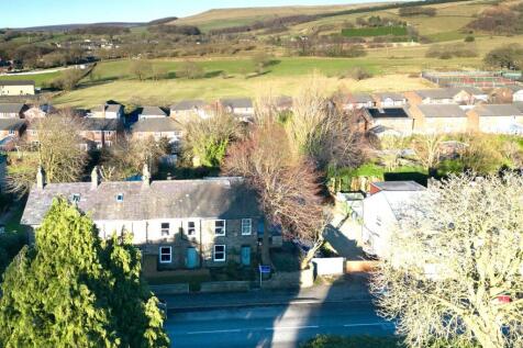 5 bedroom end of terrace house for sale