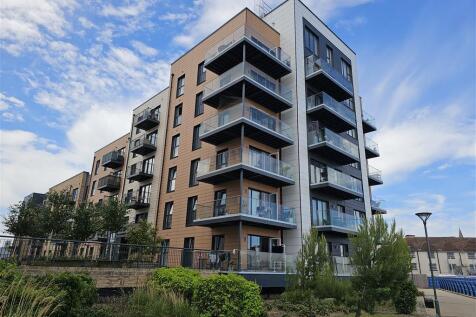 Block of apartments for sale