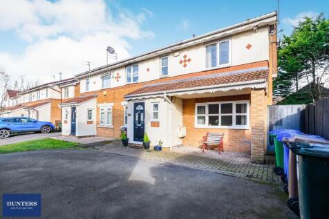5 bedroom semi-detached house for sale
