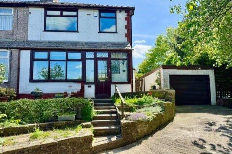 Ryefield Avenue West, Rossendale BB4 3 bed semi