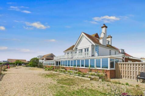 Seaville Drive, Pevensey Bay, BN24 6 bed detached house for sale