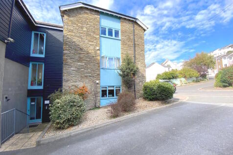 Ebrington Street, Kingsbridge 2 bed flat for sale