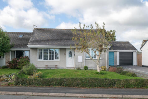 Elmwood Park, Loddiswell... 2 bed bungalow for sale