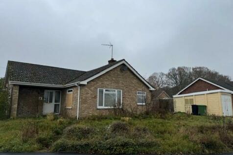 Clenchwarton, King's Lynn PE34 3 bed detached bungalow for sale