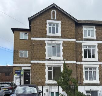Flat 6, 56 Hencroft Street South... Studio for sale