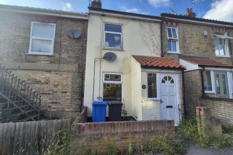 105 Newmarket Street, Norwich... 3 bed terraced house for sale