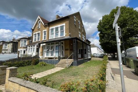 Block of apartments for sale