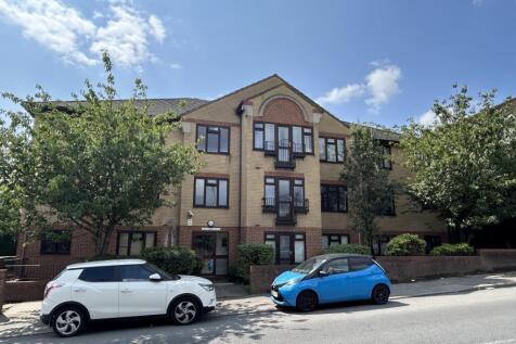 Flat 18, Collingwood House, London... 1 bed flat for sale
