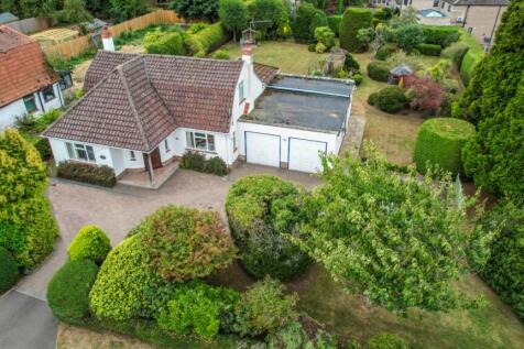 12 Sandy Lane, South Wootton, King's... 3 bed detached house for sale