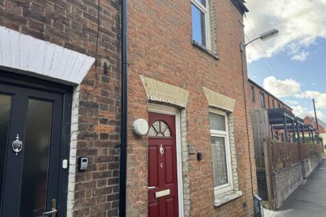 4 Fishermans Walk, King's Lynn... 2 bed end of terrace house for sale