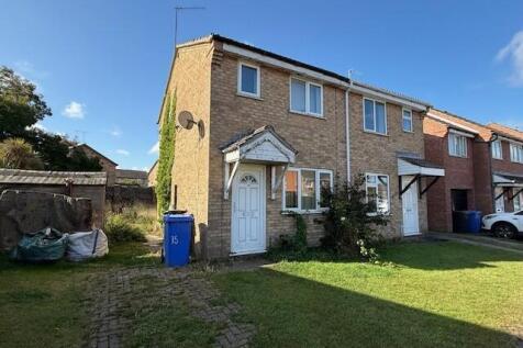 35 Portsch Close, Carlton Colville... 2 bed semi