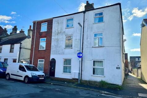 Ground floor maisonette for sale