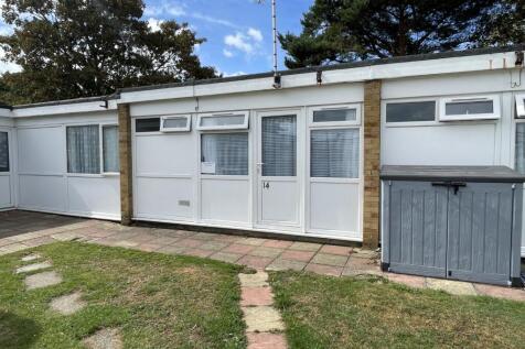 14 Belle Aire Holiday Park, Hemsby... 2 bed park home for sale