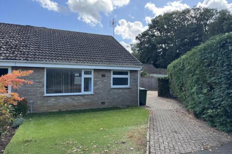 2 Lodge End, Heacham, King's Lynn... 2 bed semi