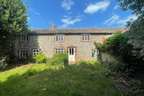 109 Overstrand Road, Cromer, Norfolk... 4 bed cottage for sale