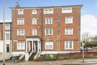 Flat 11, 127 Castle Hill, Reading... Studio for sale