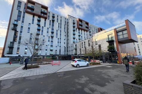 Flat 113, Beaumont Court 61