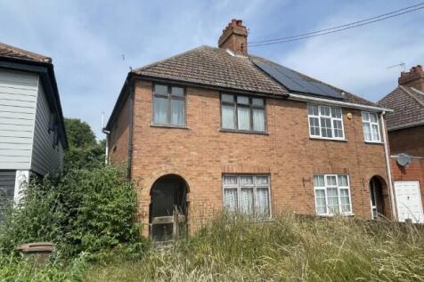 23 Spriteshall Lane, Trimley St.... 3 bed semi