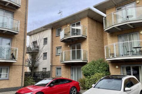 21 Caelum Drive, Colchester CO2 8FN 1 bed flat for sale