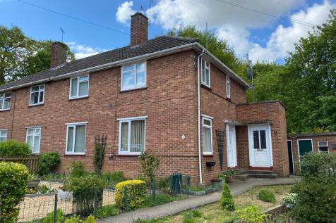 17 Sycamore Crescent, Norwich... 2 bed flat for sale