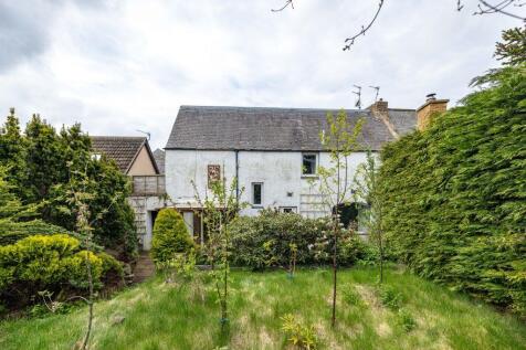 4 bedroom cottage for sale