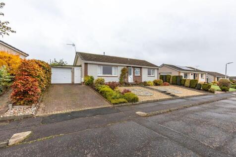 16 Barony Park, Kelso TD5 8DJ 3 bed detached bungalow for sale