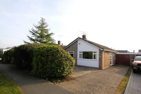 Guy Lane, Waverton, Chester 3 bed detached bungalow for sale