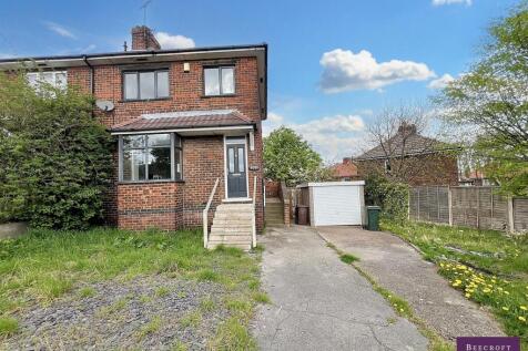 Royston Hill, Hoyland, Barnsley 3 bed semi