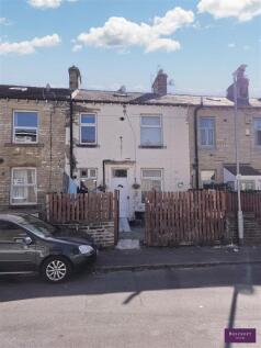 Cedar Street, Halifax 2 bed terraced house for sale