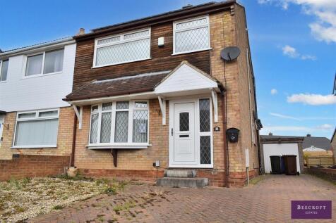Dove Road, Wombwell, Barnsley 3 bed semi