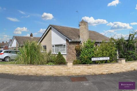 Harlington Road, Mexborough 3 bed detached bungalow for sale
