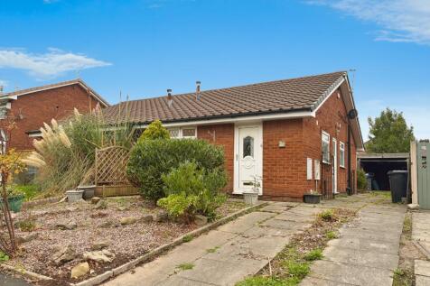 2 bedroom semi-detached bungalow for sale