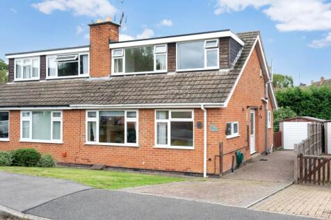 Village Charm with Room to Grow in... 2 bed semi