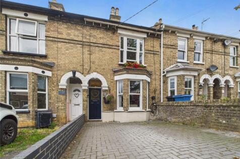 York Road, Sudbury, Suffolk, CO10 2 bed terraced house for sale