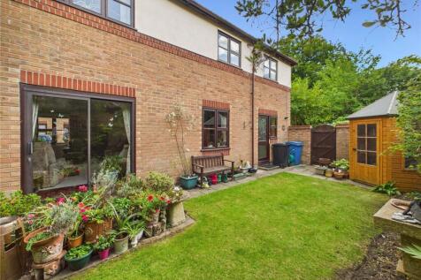 Grammar School Place, Sudbury... 4 bed semi