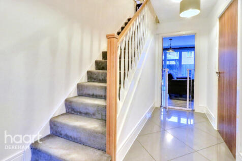 Rix Place, Swaffham 4 bed detached house for sale