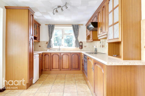 Kings Head Terrace, Fakenham Road... 3 bed bungalow for sale