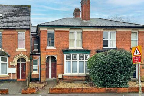 23 & 23a Compton Road, WOLVERHAMPTON 5 bed semi