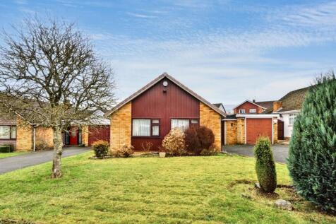 West Gate, Brewood, ST19 3 bed detached bungalow for sale