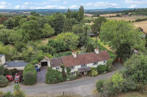Nurton Hill Road, Pattingham, WV6 5 bed cottage for sale