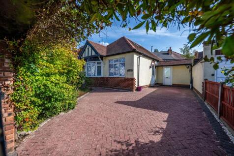 Rowan Crescent, Bradmore, WV3 2 bed detached bungalow for sale