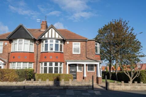 Cauldwell Lane, Whitley Bay 3 bed semi